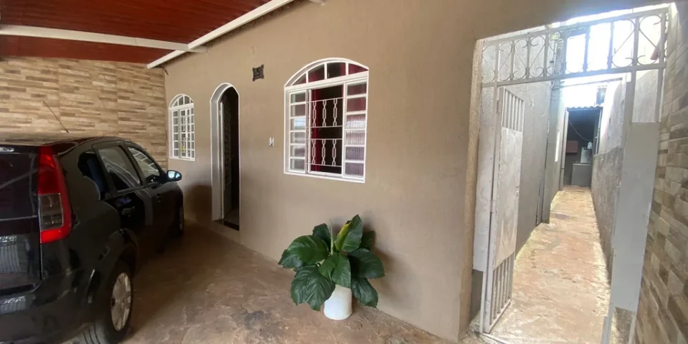 0d40a5554e2af6d0dfc6b08109bfb72c