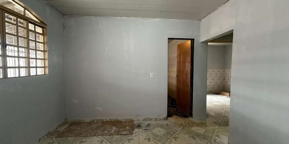 37a4be46-9e39-475e-a93e-dda1d9cf4042