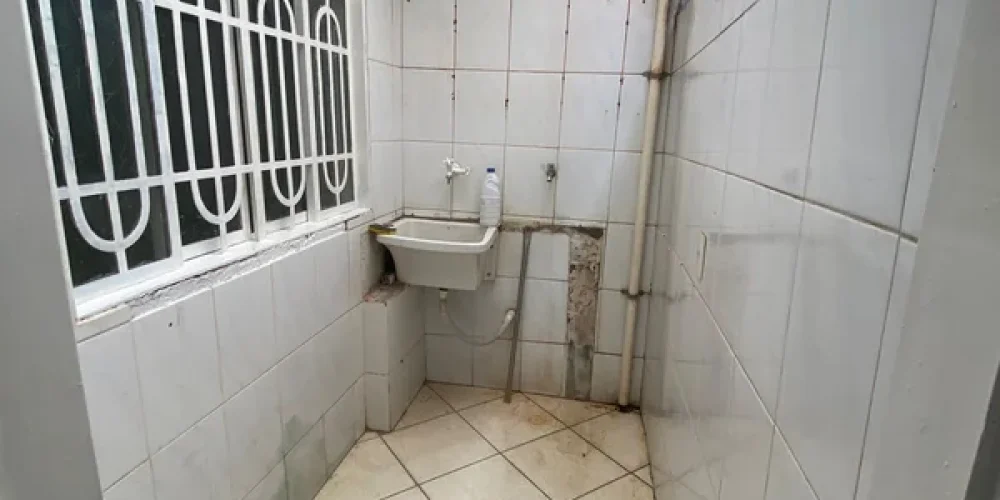 5f5f4c216236f5588d9662b448649463