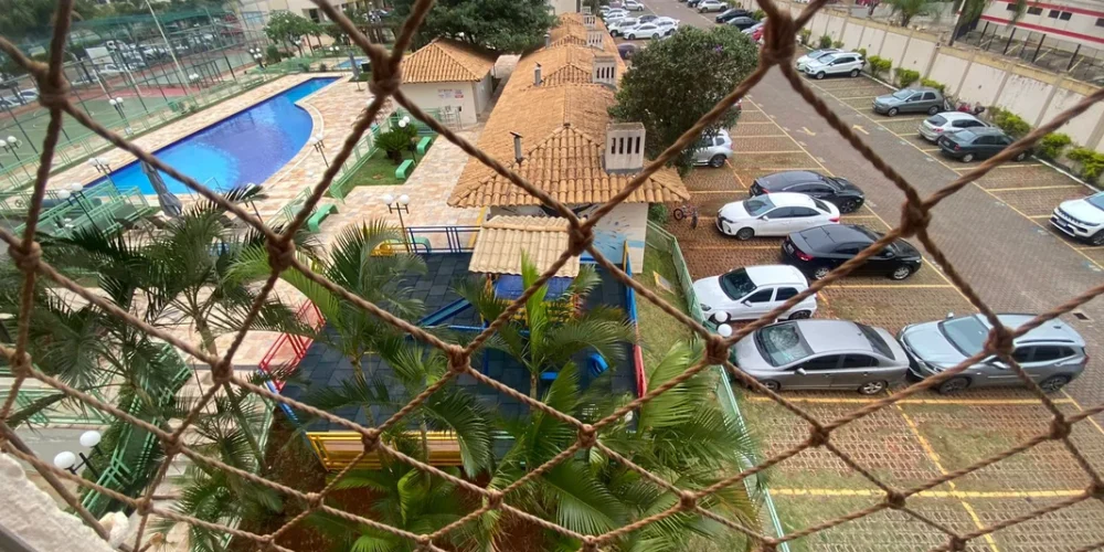 6d2301ecde3b2c9ffd81d24f87b744fc