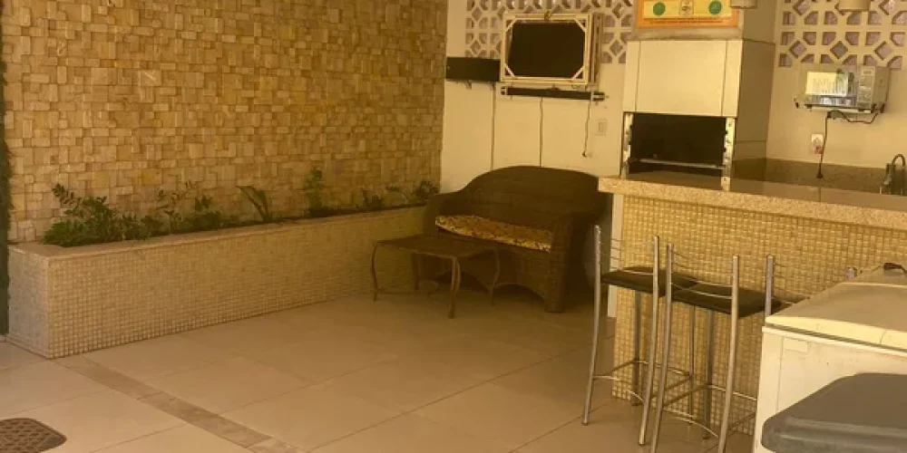 76769f65055a330bfb60848053baa51b