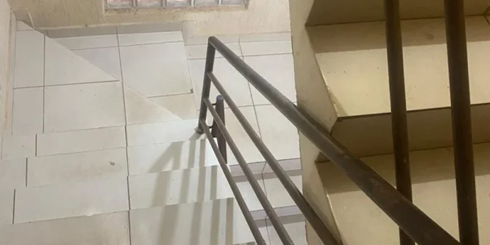 bcdb6a9b17992e3d3ad16b74b62998ad