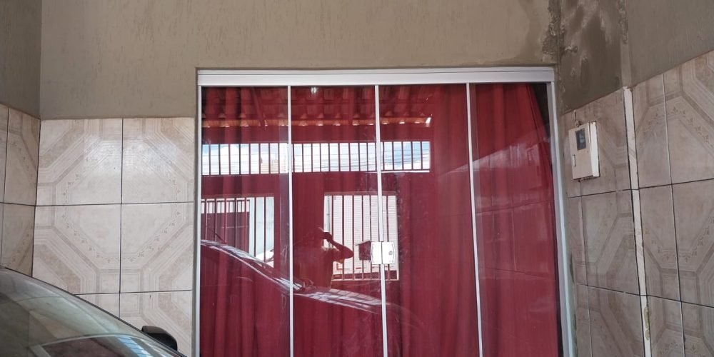 ca917294-d806-4f36-b896-5338a049cf64