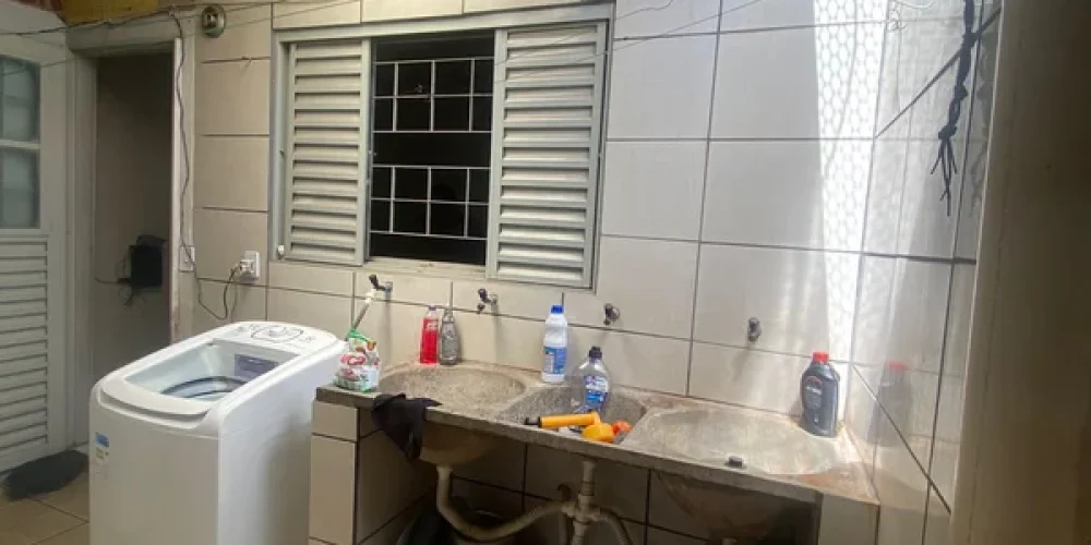 ca97558c063a1ecfbc64f0955e8e831b