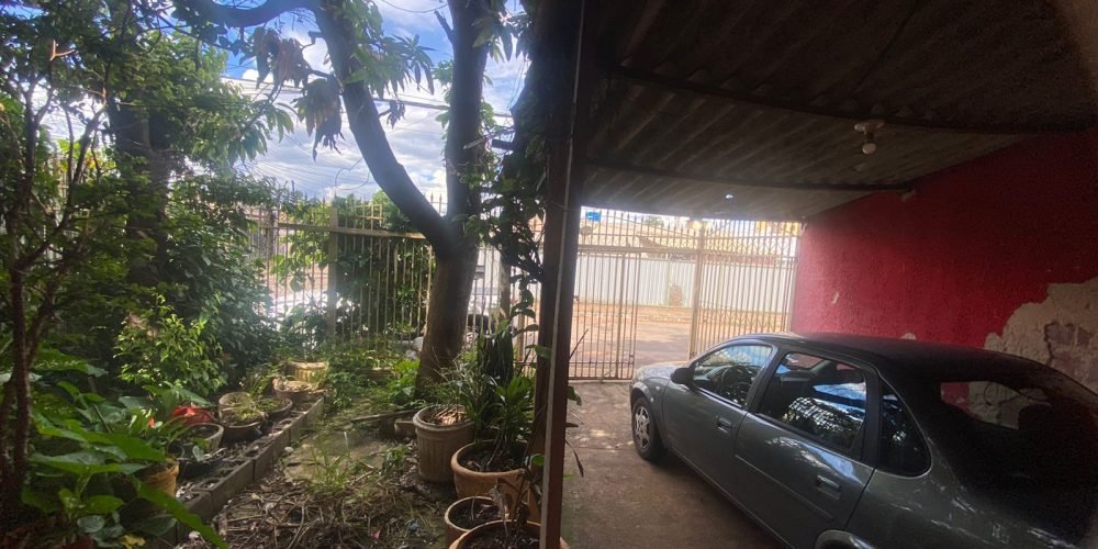 cf7bebc2-3999-46da-bee4-34ca636f8de2