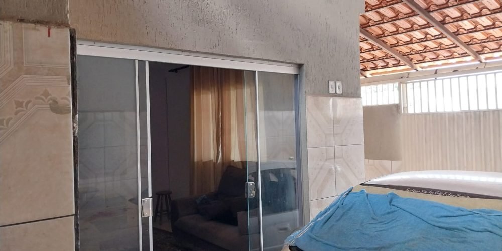 d2096037-75e3-48ba-9f09-8d61edaea6f5