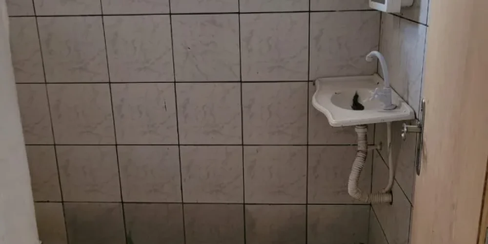 f63f8ed8e08dfa580c5c1db3537866a3